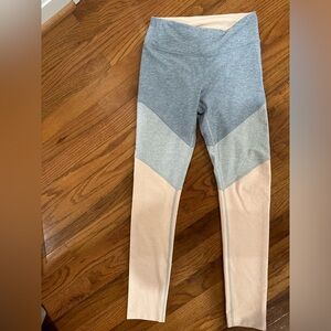 Outdoor Voices Leggings Sz S